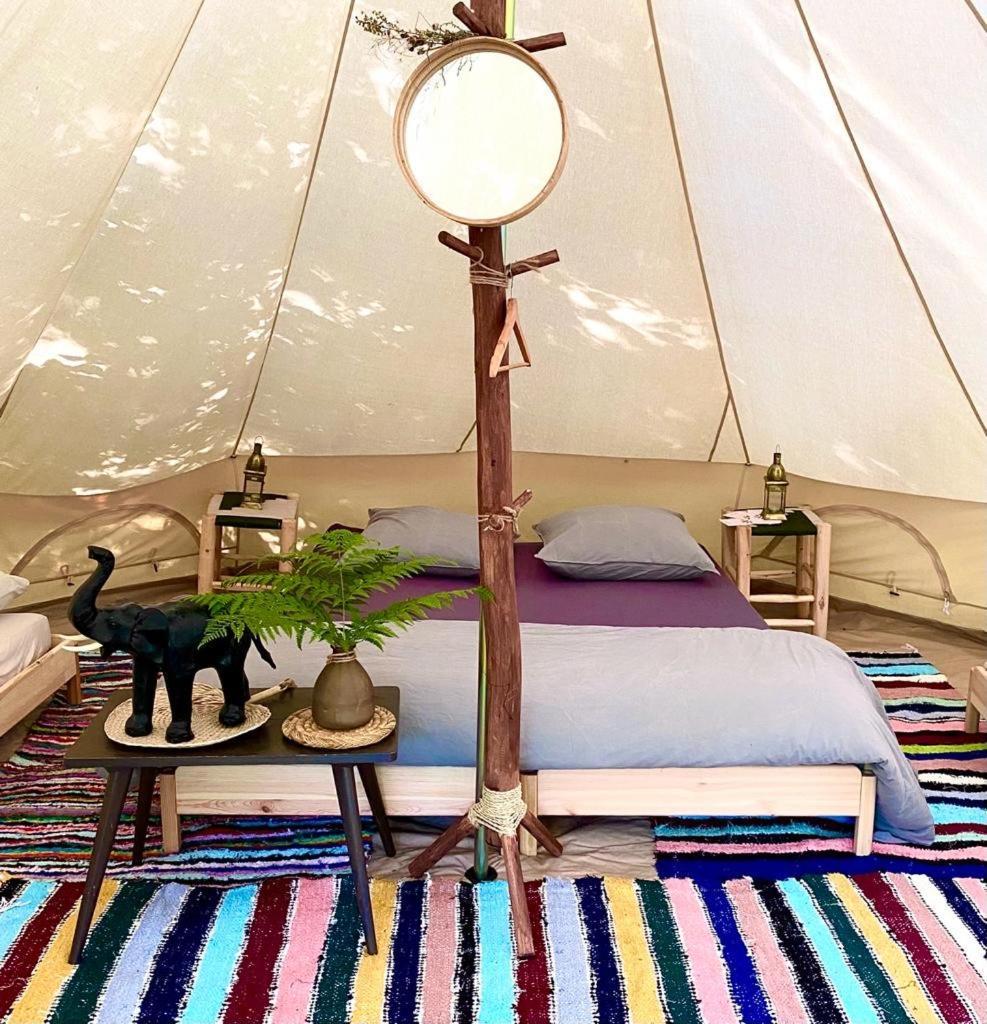 Le Travers Ajoux - Camping Gite Evenement Eksteriør bilde